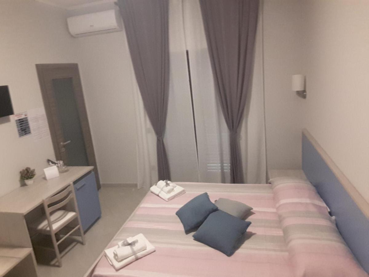 Affittacamere Borgata Marina Roseto Capo Spulico Eksteriør billede